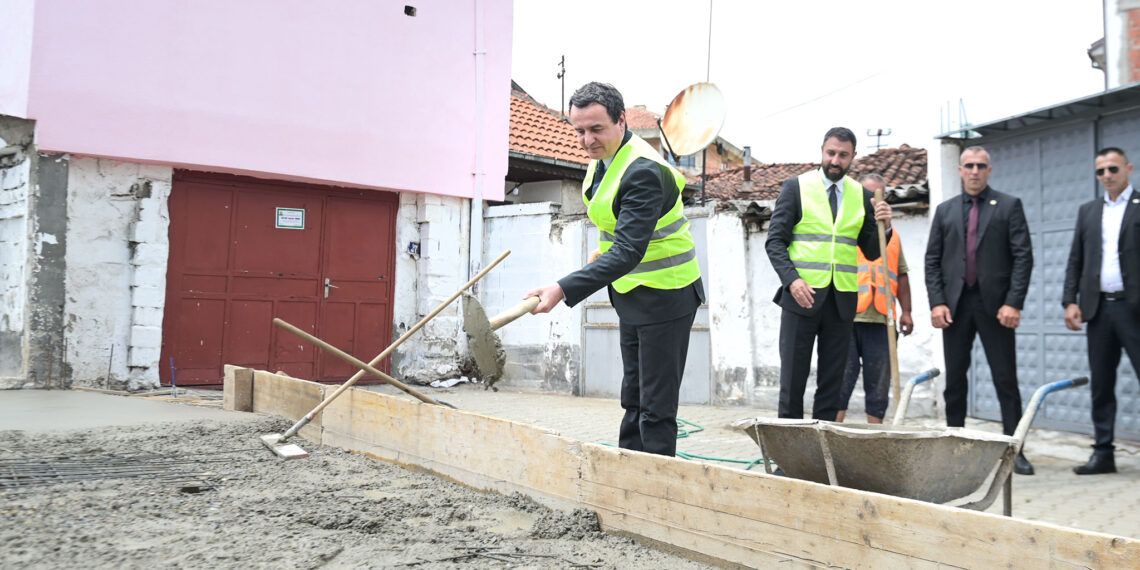 Krasniqi: Gjithandej Kosovës, po ndërtohen shtëpi për komunitetin joshumicë