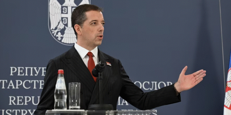 Gjuriq: Dialogu Kosovë-Serbi është në komë