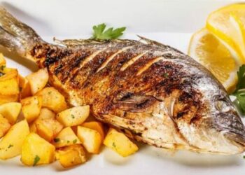 Këto sëmundje sulmojnë trupin nëse nuk hani mish peshku