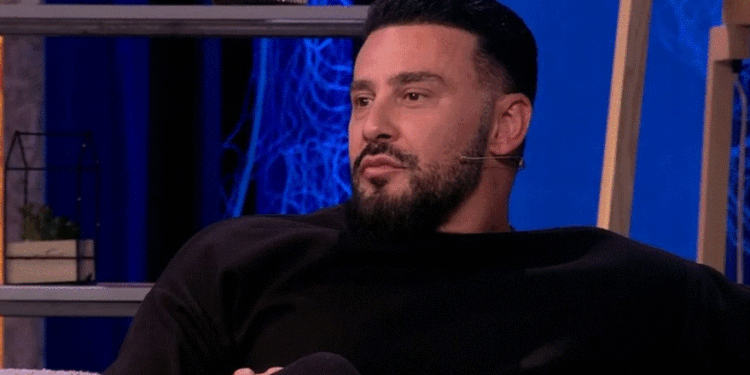 Robert Berisha sqaron raportin me Lei Krajën: E konsideron motër