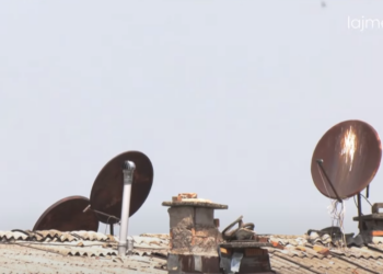 Satelitët jofunksionalë, akoma prezentë në objekte banimi