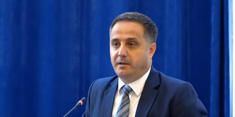 Selmanaj thotë se salla alternative e Kuvendit po shfrytëzohet për t’ia vazhduar mandatet Srpskas