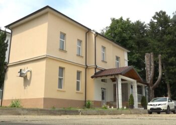 ​Ku mbetën të moshuarit pas mbylljes së qendrës në Pejë?