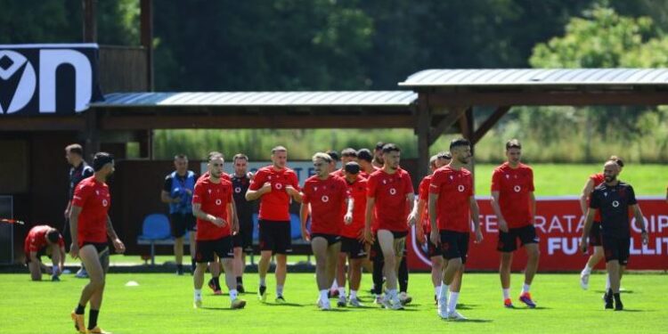 Shqipëria vazhdon me stërvitje