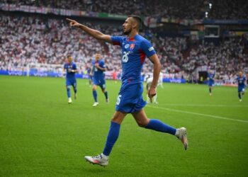 Anglia po befasohet nga Sllovakia