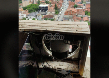 Policia interviston dy serbë, dyshohen për vendosjen e kamerave në veri