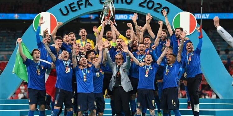 Katër futbollistë të Italisë me probleme, në dyshim për ndeshjen me Shqipërinë