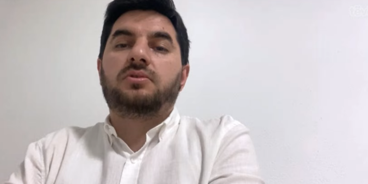 Domazeti i referohet një shkrimi akademik: Turqia në vitet e 90-ta ka stërvitur UÇK-në