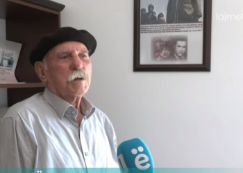 “Ditëlindjet” me Ukshin Hotin, rrëfimi i mikut të pandashëm