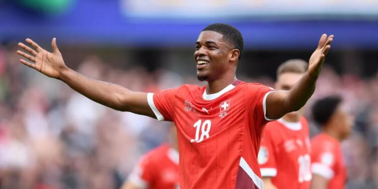 Zvicra starton me fitore, mposht Hungarinë