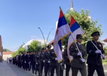 “Ushtria serbe” marshon nëpër Prijedor pa lejen e Presidencës së Bosnjës