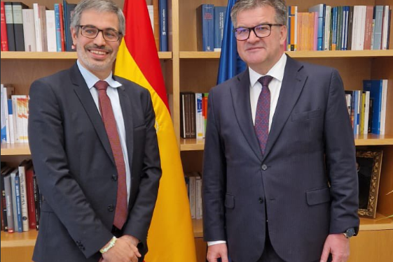 Lajçak takohet me sekretarin e Shtetit të Spanjës, diskutojnë për dialogun Kosovë – Serbi