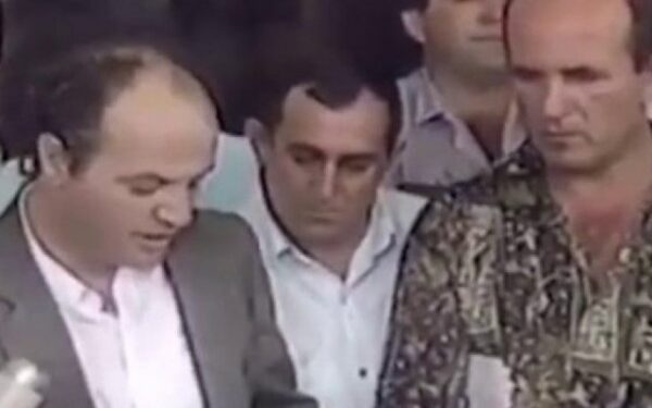 ​34 vjet nga Deklarata Kushtetuese e 2 Korrikut