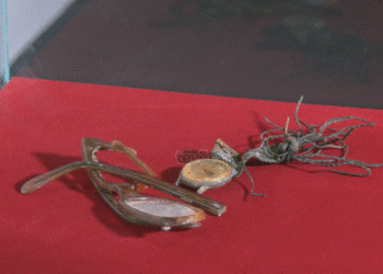 Shpalosen në Prishtinë artefaktet e mësuesit boshnjak që u vra në gjenocidin e Srebrenicës