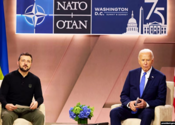 Zelensky falënderon Bidenin për angazhimin rreth Ukrainës