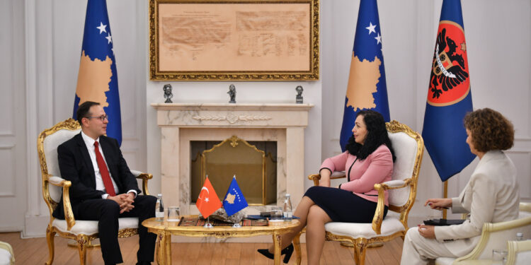 Osmani thotë se Kosova dëshiron rritje të bashkëpunimit me Turqinë