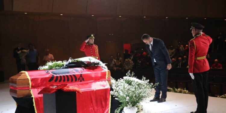 Konjufca thotë se do të jetë gjithmonë mirënjohës për Kadarenë