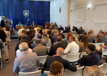 ​Dështon votimi i projektligjit për Shëndetin Riprodhues dhe Fertilizim të Asistuar Mjekësor