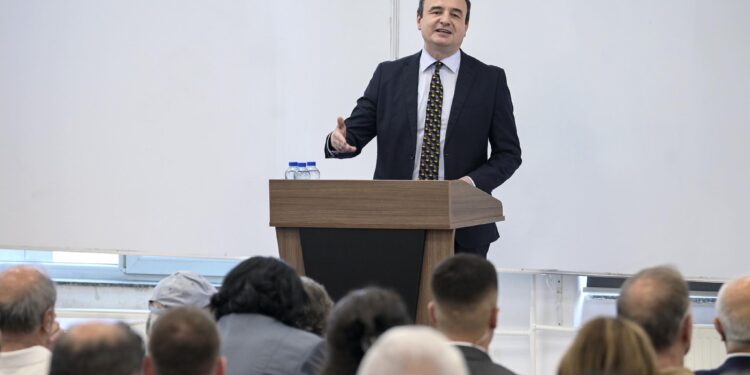 Kurti kujton profesor Ademajn: Intelektual i angazhuar deri në ditën e fundit të jetës