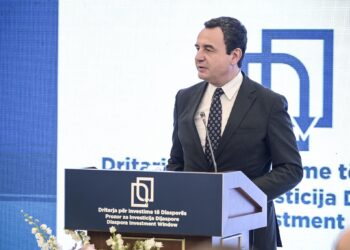 Kurti bën thirrje që mërgimtarët të kthehen për të jetuar në Kosovë