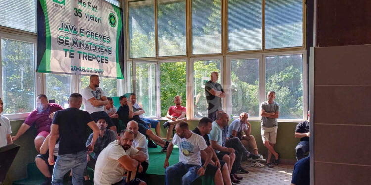 Minatorët në grevë, menaxhmenti nuk jep datë të saktë të pagesave