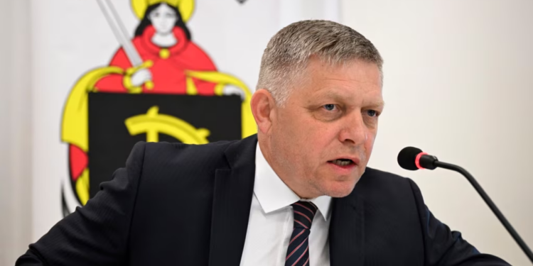 Sllovakia ashpërson ligjin për lirinë e tubimit pas atentatit kundër Ficos