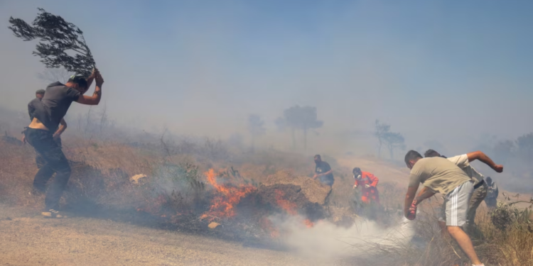 Kryeministri grek paralajmëron verë të rrezikshme me zjarre