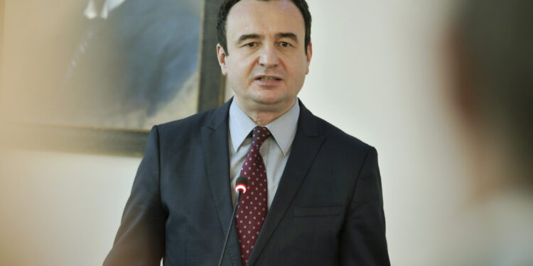 Kurti sot takohet me presidentin e Këshillit Kombëtar të Zvicrës, Eric Nussbaumer