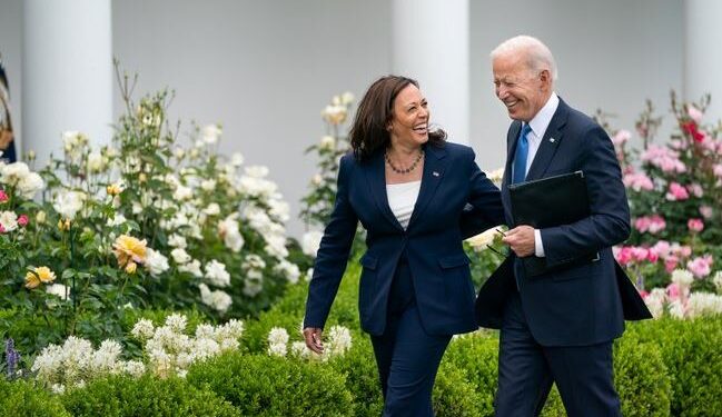 Biden i jep mbështetje të plotë Harris të nominohet kandidate për presidente nga demokratët