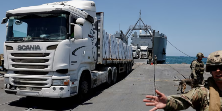 Rifillon dërgimi i ndihmave përmes rrugeve detare për të zbutur krizën në Gazë