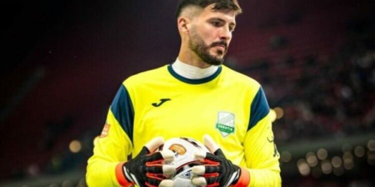 Cagliari angazhon portierin shqiptar Alen Sherri