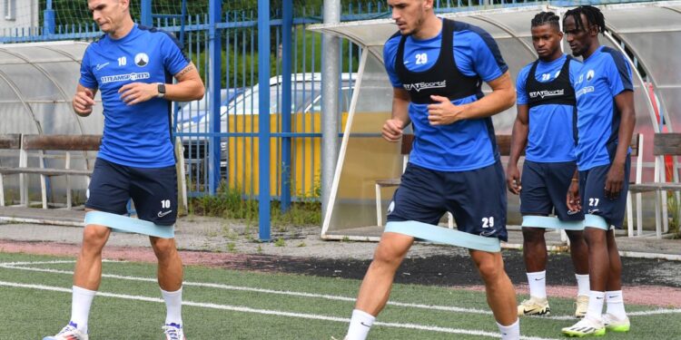 Zyba debuton me asistim te Slovan Libereci