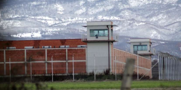 Arratiset një person nga Burgu i Dubravës