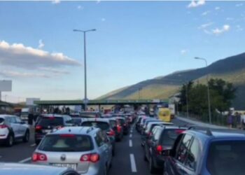 Pritjet e mërgimtarëve në pikat kufitare deri në 30 minuta