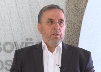 Tërnava i quan shpifje deklaratat e Gashit, paralajmëron padi