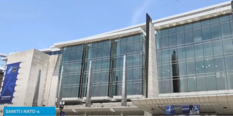 Njohësit thonë se NATO ka vëmendje të shtuar ndaj Kosovës