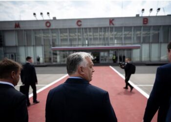 BE distancohet nga vizita e Orbanit në Moskë