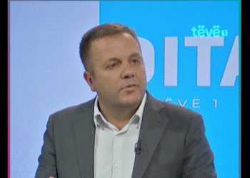 Sallahu: BE-ja s’ka dhënë asnjë rekomandim për Gjykatën Administrative, në fund na thanë çone në Komision të Venecias