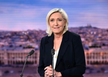 Tërheqje masive e kandidatëve në Francë për të stopuar Tubimin Kombëtar