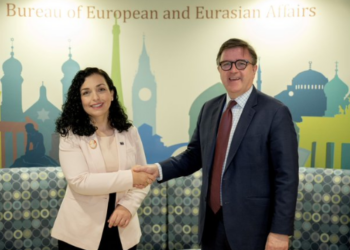 O’Brien pas takimit me Osmanin: Jemi krenarë që e mbështesim Kosovën