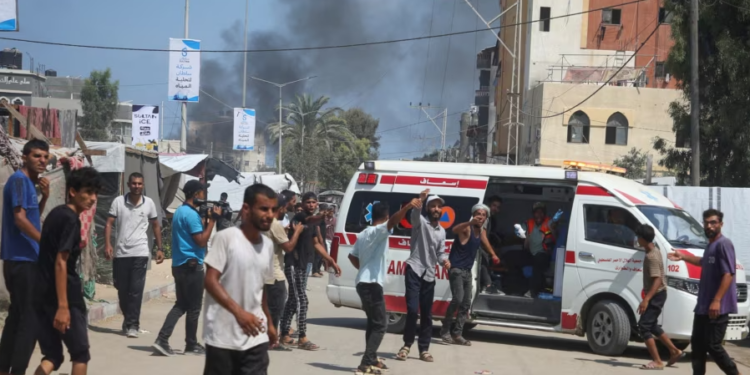 Nga një sulm izraelit në Gazë vriten 71 persona