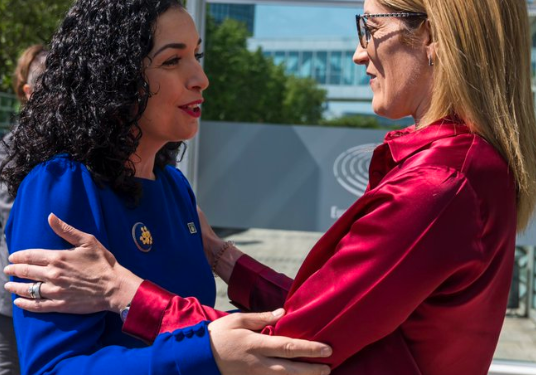 Osmani uron Metsolen për rizgjedhjen në krye të PE