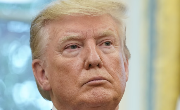 Trump telefonon Zelensky-n: Kur të zgjidhem president do t’i jap fund luftës