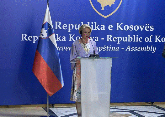 Kryeparlamentarja e Sllovenisë takohet sot me Gërvallën