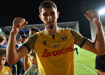 Berisha zbulon problemet financiare të Petrolulit