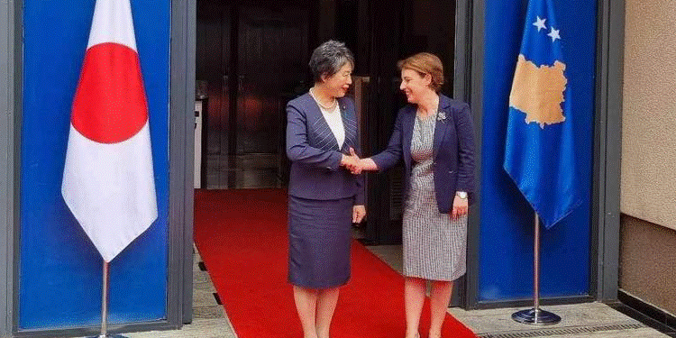 Gërvalla takohet me kryediplomaten japoneze