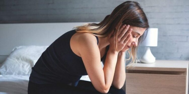 Depresioni mund të kontribuojë në humbjen e kujtesës dhe anasjelltas