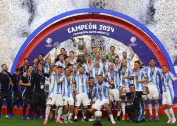 Argjentina triumfon në “Copa America”