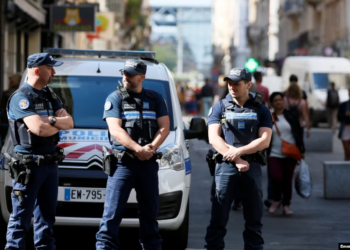 Katër të vrarë nga të shtënat me armë zjarri në një festë ditëlindjeje në Francë