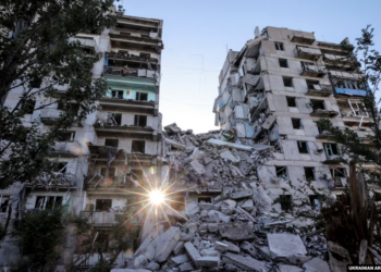 Rusia pretendon se ka pushtuar edhe një vendbanim në Ukrainë